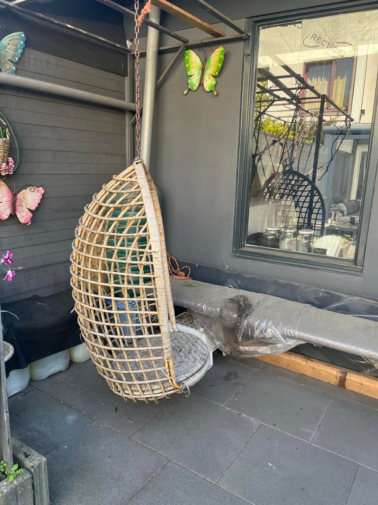 Hangschommel ei vormig, Ophalen of Verzenden, Gebruikt, Rotan