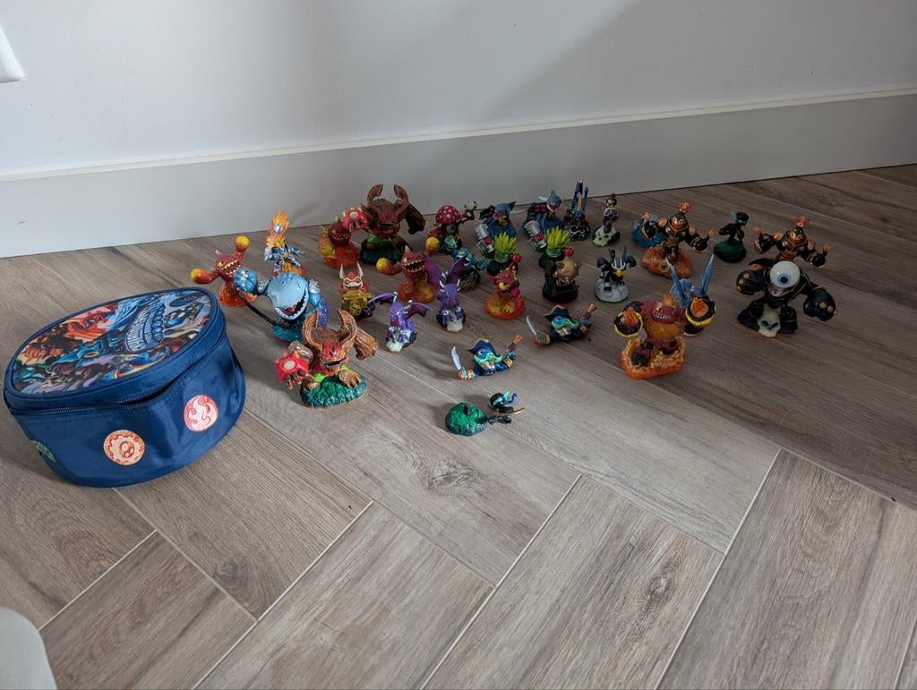 Skylander lot met opbergtasje, Ophalen of Verzenden, Gebruikt