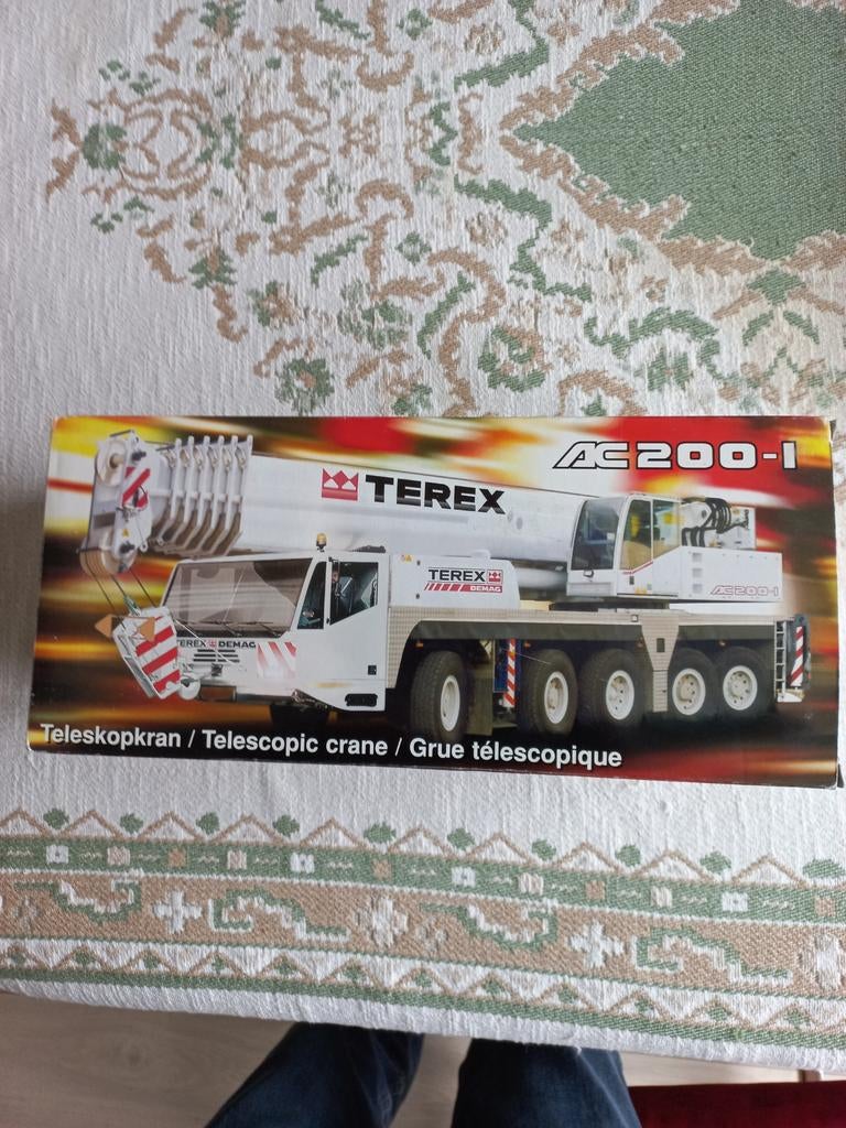 Terex_Demag AC200_1 nieuw in doos, Hobby en Vrije tijd, Modelauto's | 1:50, Ophalen of Verzenden, Nieuw, Hijskraan, Tractor of Landbouw