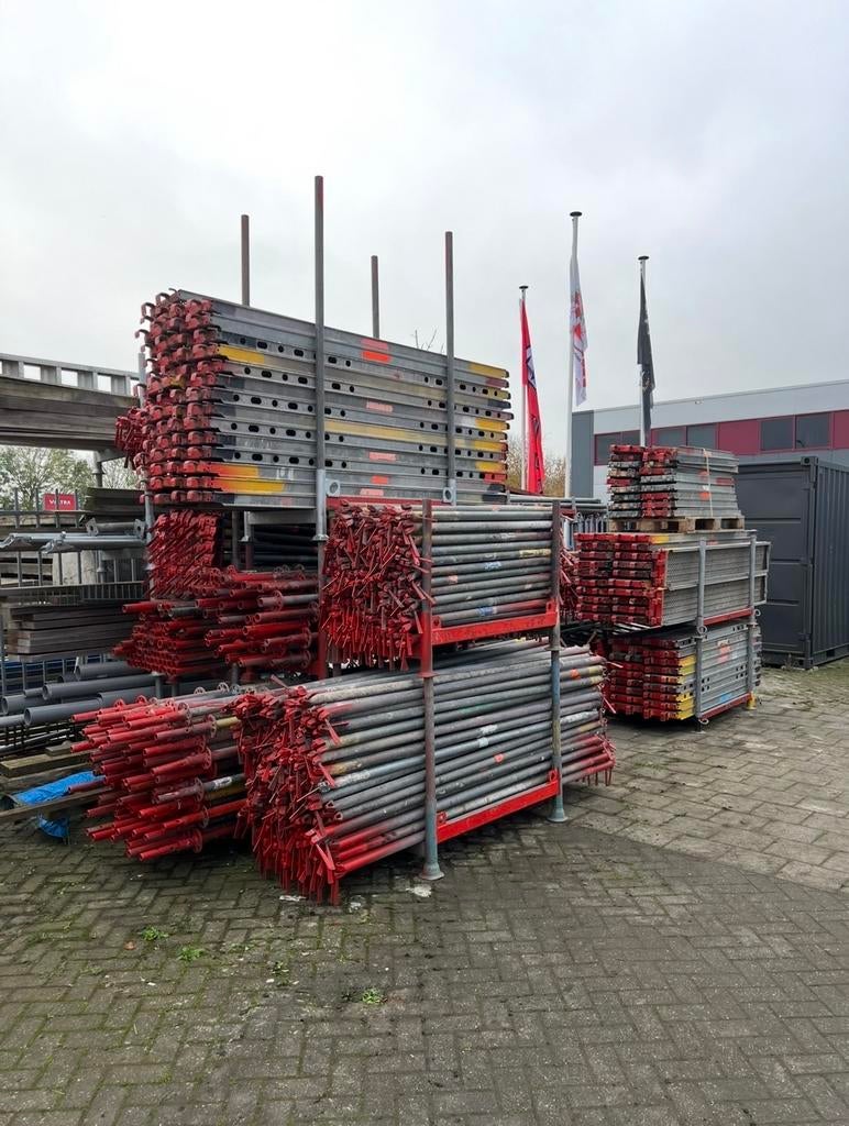 Steigerdelen en stempels, Ophalen of Verzenden, Gebruikt, Gevelsteiger, 5 meter of hoger