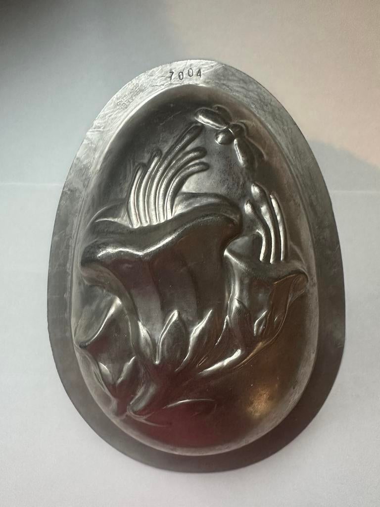 Oude chocolade paasei vorm, Ophalen of Verzenden