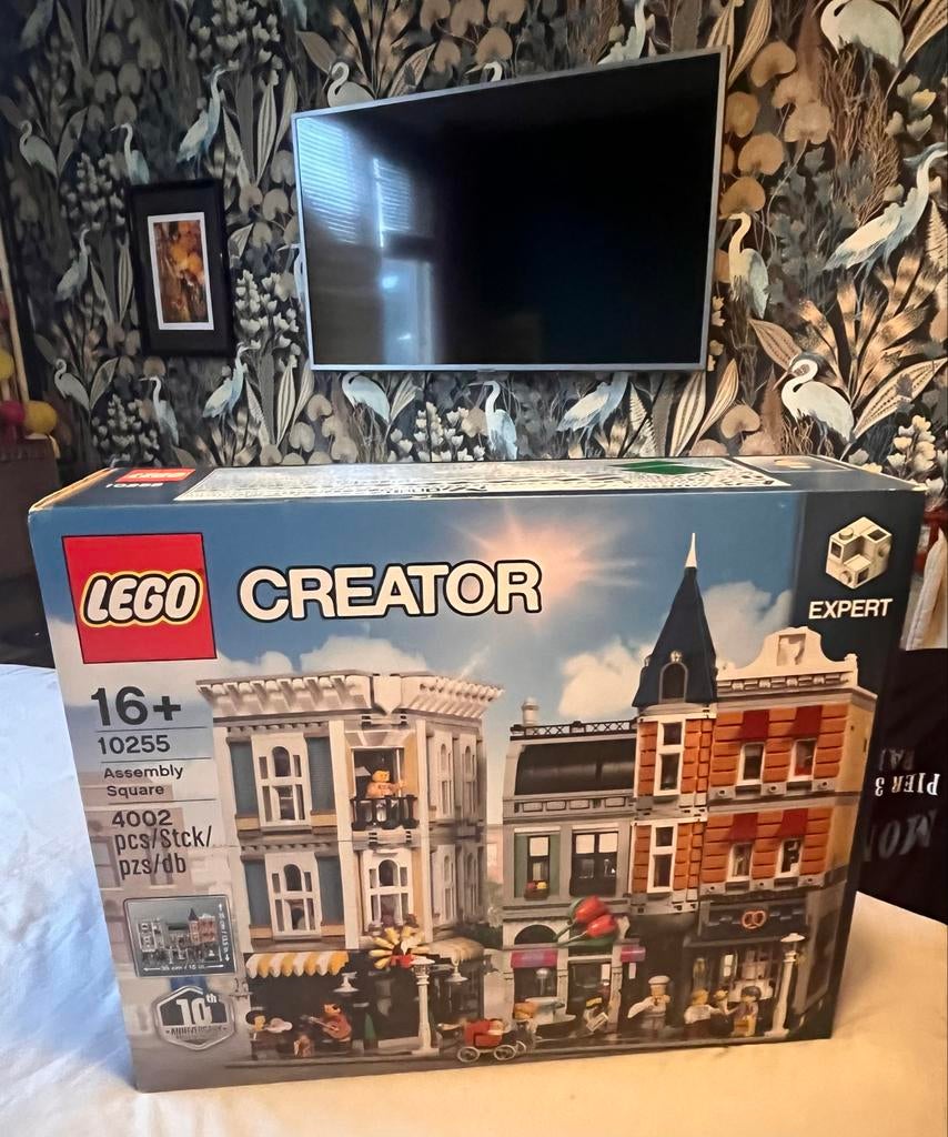 Lego Creator Assembly Square 10255, Lego, Nieuw, Ophalen of Verzenden, Inclusief doos