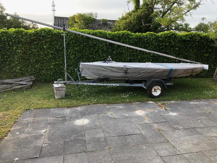 Te koop Solo 569, Watersport en Boten, Open zeilboten, Gebruikt, Overige typen, 3 tot 6 meter, Polyester, Geen motor, Overige brandstoffen