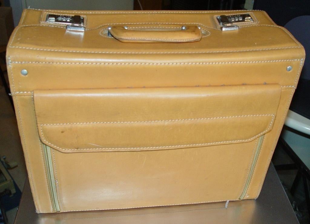 Stevige leren pilotcase / pilotenkoffer, naturel, Ophalen, Gebruikt, Slot, Minder dan 35 cm
