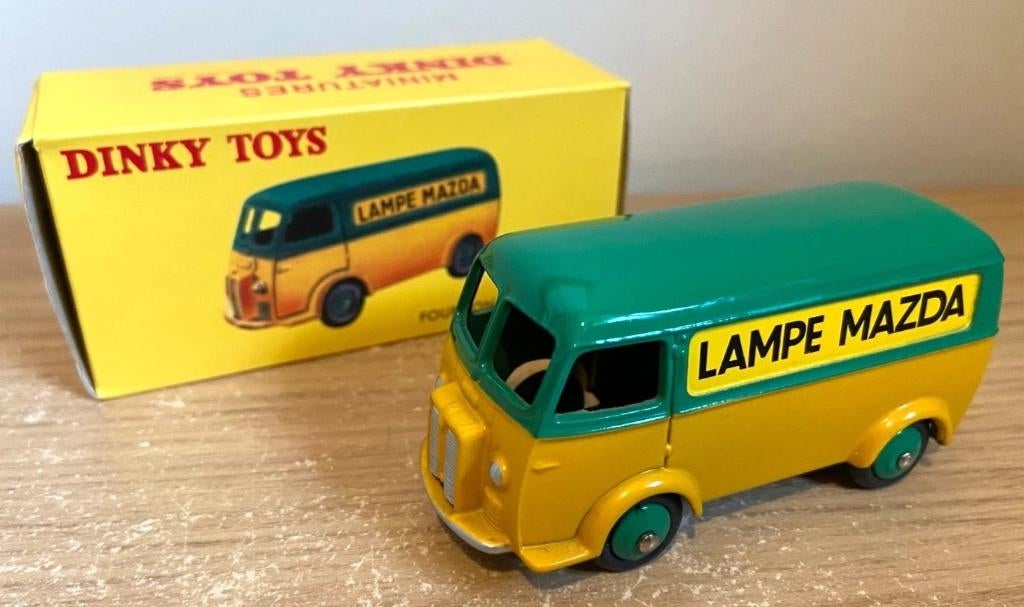 4 modellen  van Dinky Toys  ( Atlas)., Hobby en Vrije tijd, Modelauto's | 1:43, Ophalen of Verzenden, Nieuw, Auto, Dinky Toys