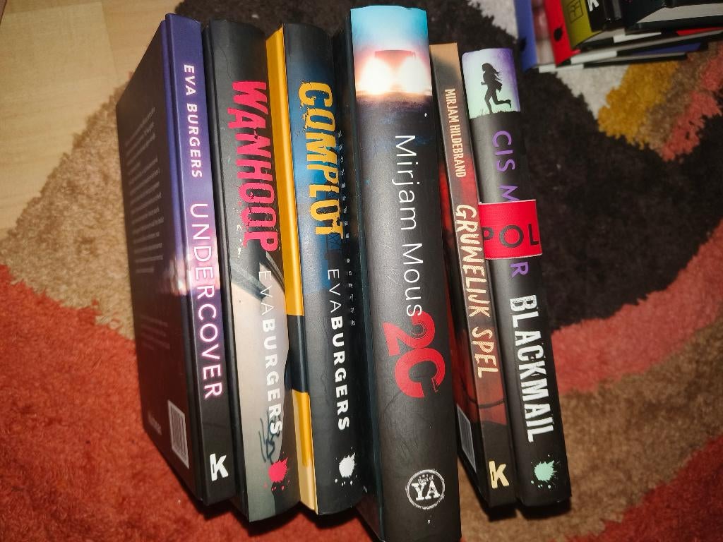 Nederlandse YA Thriller, Ophalen of Verzenden, Zo goed als nieuw, Fictie
