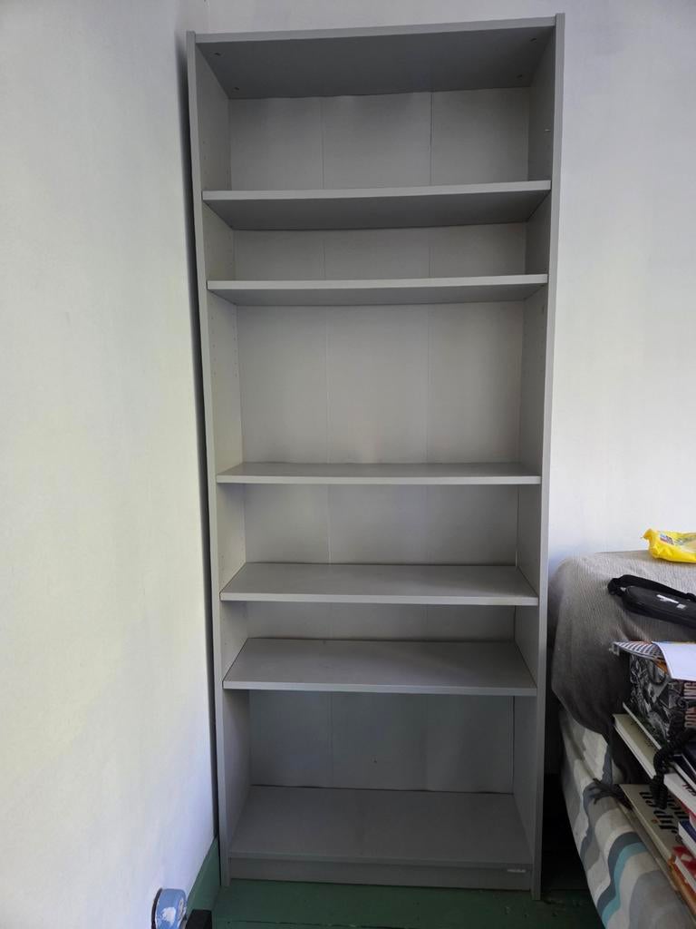 Gratis kast., Ophalen, Gebruikt, 25 tot 50 cm