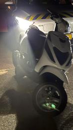 Zip 125 op geldig brom, Ophalen, Zo goed als nieuw, Tweetakt, Zip