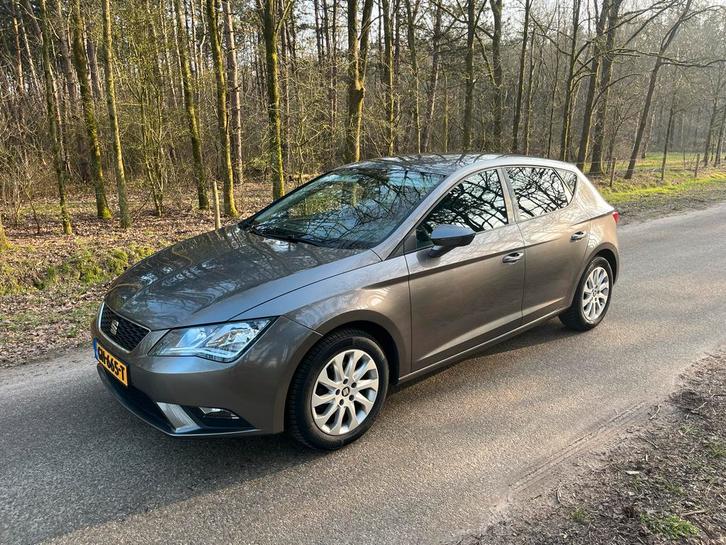 Seat Leon 160PK 2015 Grijs, Auto's, Seat, Particulier, Leon, ABS, Airbags, Airconditioning, Bluetooth, Bochtverlichting, Boordcomputer
