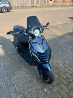 Piaggio zip 2021, Fietsen en Brommers, Scooters | Piaggio, Ophalen, Zip, Zo goed als nieuw, Benzine