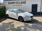 Volvo V40 1.5 T2 Edition+ Km stand: 121311 NAP Logisch, Auto's, Stof, Euro 6, 700 kg, Origineel Nederlands