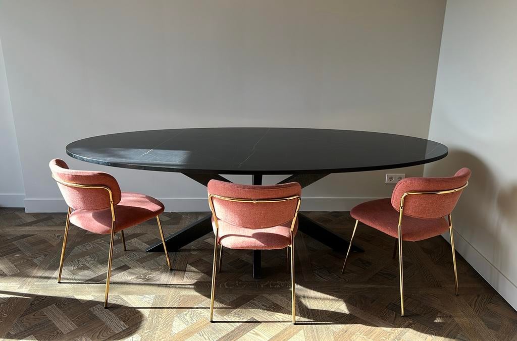Marmer tafel ovaal, Huis en Inrichting, Tafels | Eettafels, Ophalen, 100 tot 150 cm, 200 cm of meer, Zo goed als nieuw