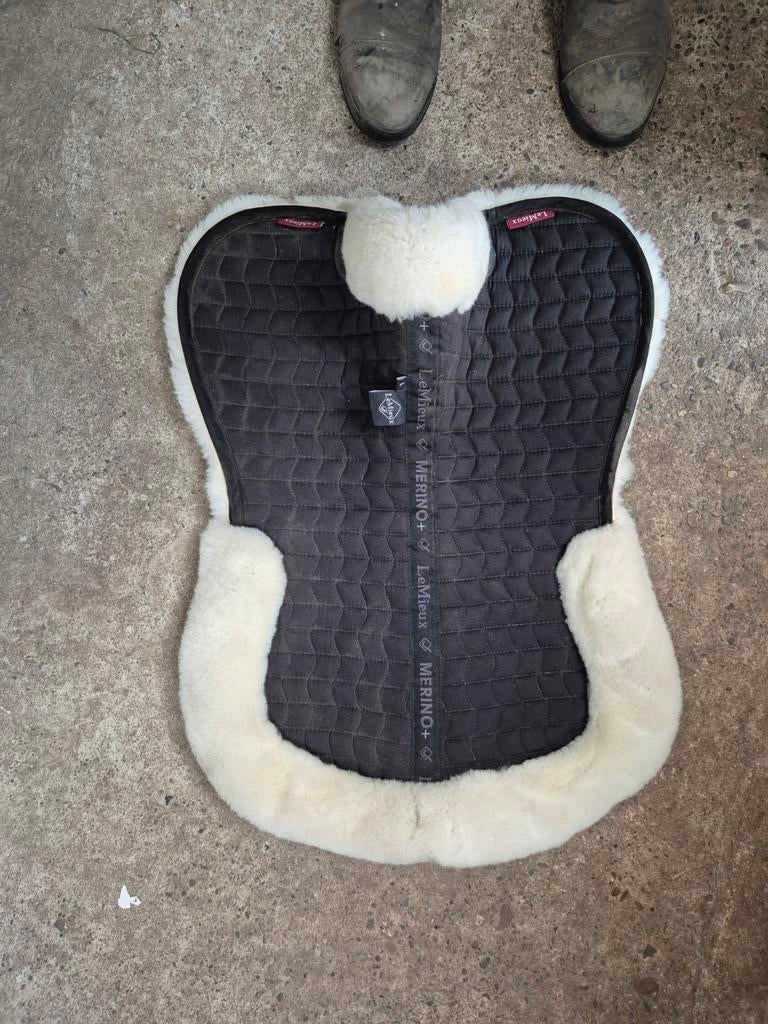 Zadelonderlegger, Ophalen of Verzenden, Zo goed als nieuw