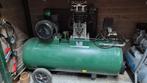 Compressor 230v 2.2kw 100L 81cm hoog, Doe-het-zelf en Verbouw, Compressors, 100 liter of meer, Ophalen, Gebruikt, 6 tot 10 bar