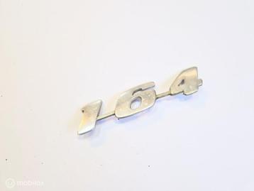 Embleem achter Volvo 164 683326 beschikbaar voor biedingen