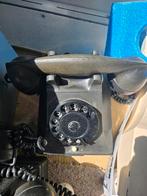 Zwart  bakelieten  telefoons, Telecommunicatie, Vaste telefoons | Niet Draadloos, Ophalen of Verzenden, Zo goed als nieuw