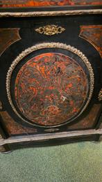 Antieke Boulle kast, Ophalen