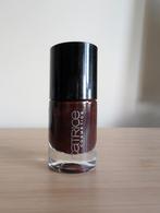 Catrice Ultimate Nail Lacquer - Nagellak, Ophalen of Verzenden, Zo goed als nieuw, Rood, Handen en Nagels