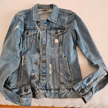 2 stuks- Lost Minds Spijkerjacks L & M beschikbaar voor biedingen