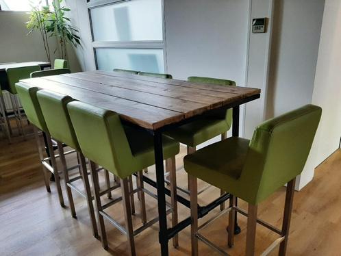 2 Industriële bartafels met 16 groene lederen barkrukken, Huis en Inrichting, Tafels | Eettafels, Gebruikt, 50 tot 100 cm, 200 cm of meer