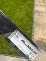 Plank voor aan de muur zwart, Ophalen, Nieuw