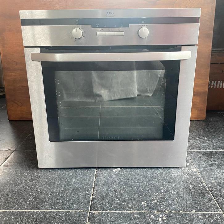 AEG Electrolux electrische inbouwoven Competence B5741-4, Witgoed en Apparatuur, Ovens, Gebruikt, Inbouw, Oven met grill, 45 tot 60 cm