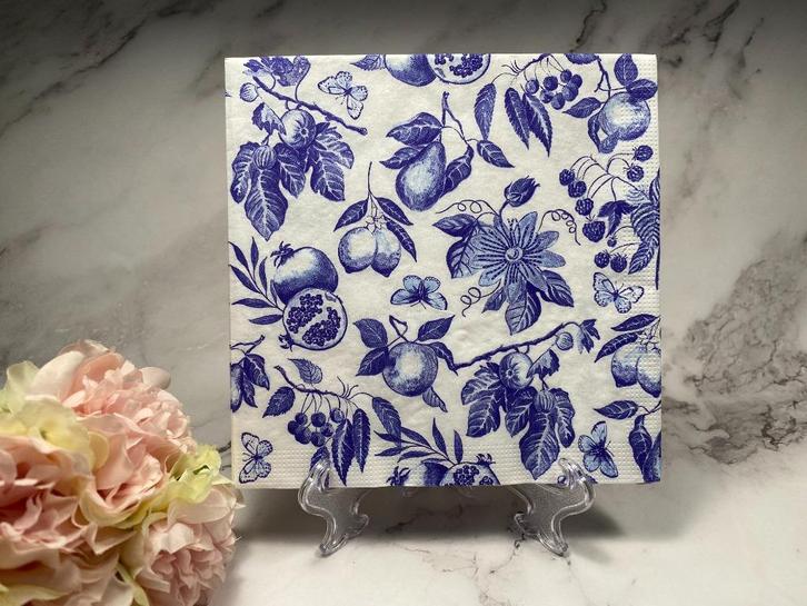 Knutsel servetten Delfts blauw fruit/vlinders/blad HM148, Hobby en Vrije tijd, Knutselen, Nieuw, Materiaal, Ophalen of Verzenden