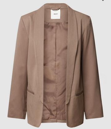 Bruine Blazer Object zgan beschikbaar voor biedingen