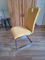 Te koop 2 x zgan eetkamerstoel okergeel, Ophalen, Zo goed als nieuw, Overige kleuren, Stof