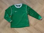 Groen Nike Sportshirt Lange Mouw maat 128, Verzenden, Jongen of Meisje, Sport- of Zwemkleding, Zo goed als nieuw
