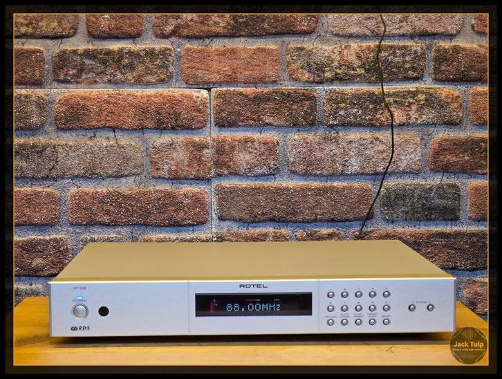 Rotel RT-02, Audio, Tv en Foto, Tuners, Zo goed als nieuw, Analoog, Ophalen of Verzenden