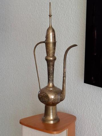 Oosterse koffie / theekan '60s ( Kooer Dallah ) beschikbaar voor biedingen