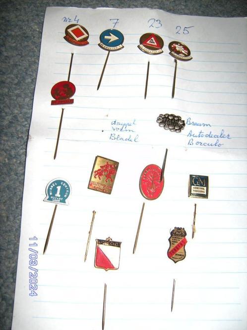 Div speldjes zie lijst 14 st oa De Gruyter Braam Borculo oud, Verzamelen, Speldjes, Pins en Buttons, Gebruikt, Speldje of Pin