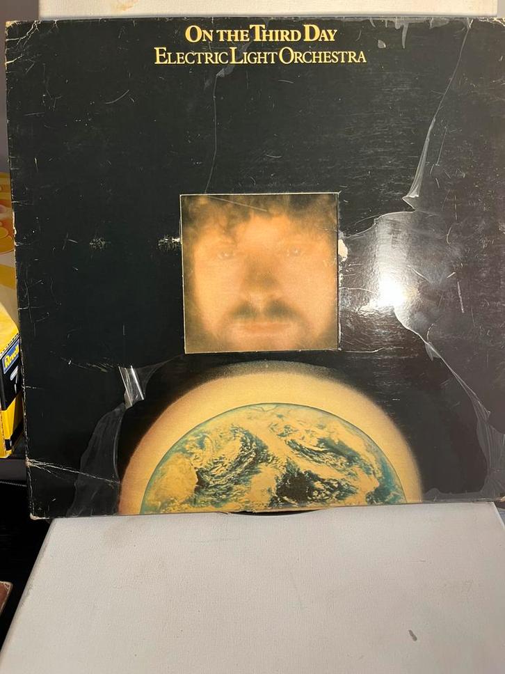 On the Third Day" van Electric Light Orchestra (ELO), Cd's en Dvd's, Vinyl | Rock, Zo goed als nieuw, Ophalen of Verzenden