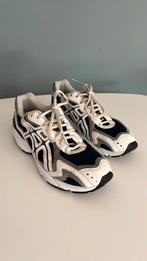 ASICS sportschoenen wit/ blauw maat 44, Ophalen of Verzenden, Zo goed als nieuw, Asics, Wit