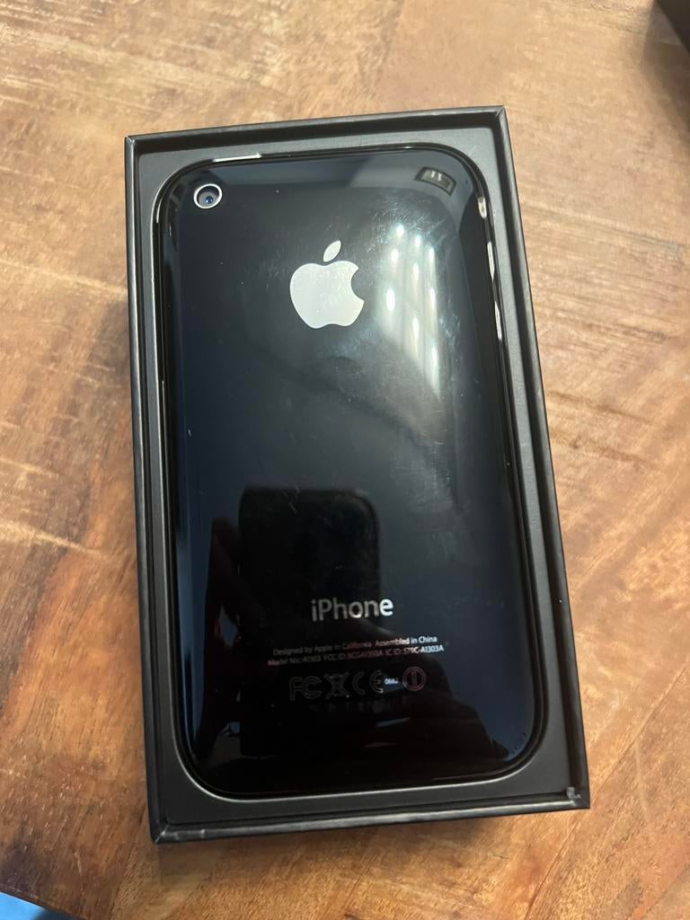 IPhone 3 GS + Medion Sound System **Nieuw**, Telecommunicatie, Mobiele telefoons | Apple iPhone, Ophalen of Verzenden, Nieuw, Zwart