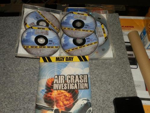 Dvd box May Day air chrash investigation collecters edition, Cd's en Dvd's, Dvd's | Documentaire en Educatief, Zo goed als nieuw