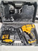 DEWALT Borstelloze Afwerktacker 18V XR 16Ga set tacker, Ophalen of Verzenden, Dewalt, N.v.t, N.v.t