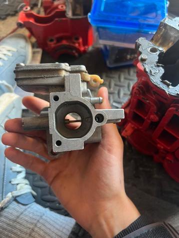 Carburateur 6pk mercury beschikbaar voor biedingen