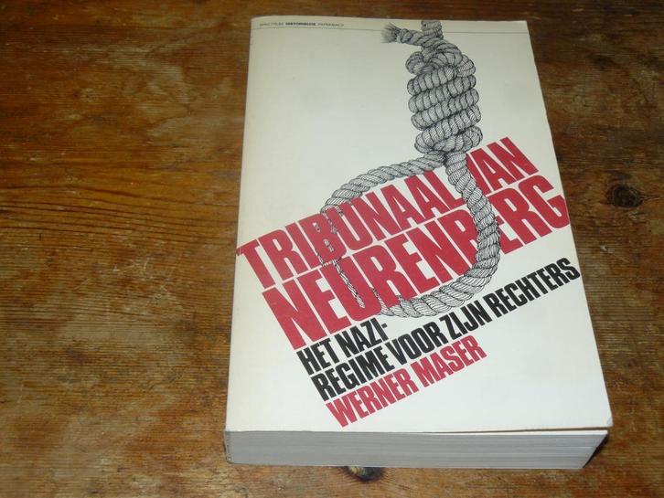 Tribunaal van Neurenberg (nazi-kopstukken voor de rechter), Boeken, Geschiedenis | Wereld, Zo goed als nieuw, Europa, 20e eeuw of later