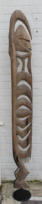 OUDE YIPWON sculptuur van de YIMAM in PAPUA NIEUW GUINEA, Ophalen of Verzenden