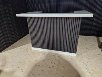 vrijstaande bar / thuisbar / mancave /bar/barren beschikbaar voor biedingen