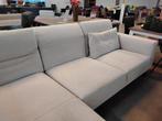 Montel hoekbank; 'diepe' zit. Afm 280 x 170 cm. Voor 350=., Ophalen, 250 tot 300 cm, Hoekbank, Zo goed als nieuw