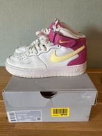 Nike air Force 1 mid sneakers met originele doos maat 35,5, Schoenen, Ophalen of Verzenden, Zo goed als nieuw