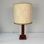 vintage tafellamp - houtsnijwerk - jute kap  boho brutalisme, Hout, Gebruikt, Onbekend, Ophalen of Verzenden