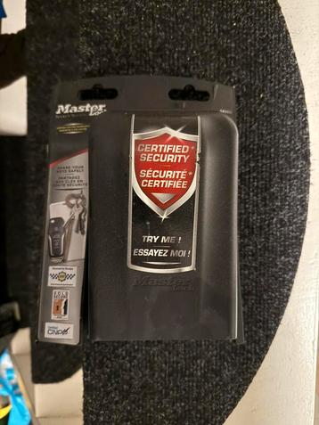 Master lock beschikbaar voor biedingen