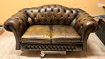 Engelse Chesterfield bank sofa patina, Huis en Inrichting, Banken | Bankstellen, Ophalen, Gebruikt, Tweepersoons, Leer