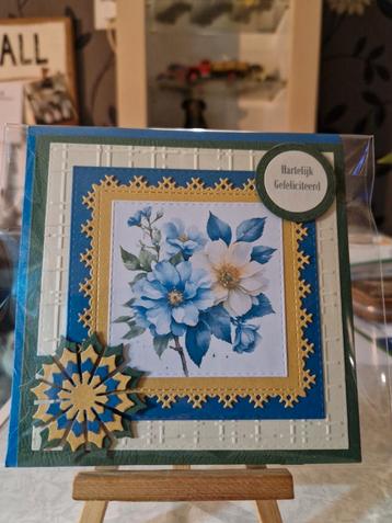 Kaartje verjaardag blauwe bloemen  beschikbaar voor biedingen