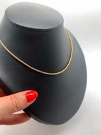 X623 Prachtige zilveren ketting goudkleur strass, Met strass, Ophalen of Verzenden, X, Goud