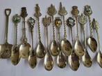 14 verzilverde lepeltje van steden en landen, Antiek en Kunst, Antiek | Bestek, Ophalen of Verzenden